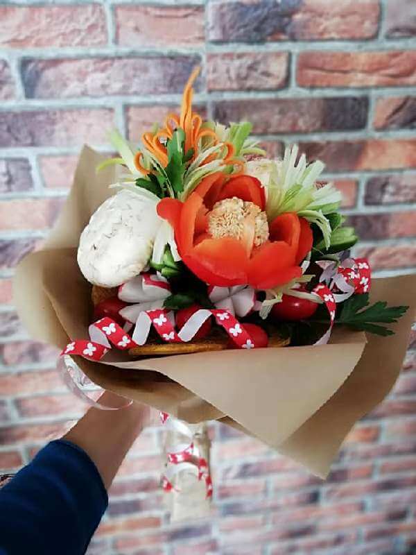 Früchtejubel Obst- und Gemüse-Arrangements