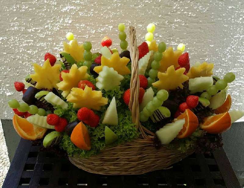 Früchtejubel Obst- und Gemüse-Arrangements