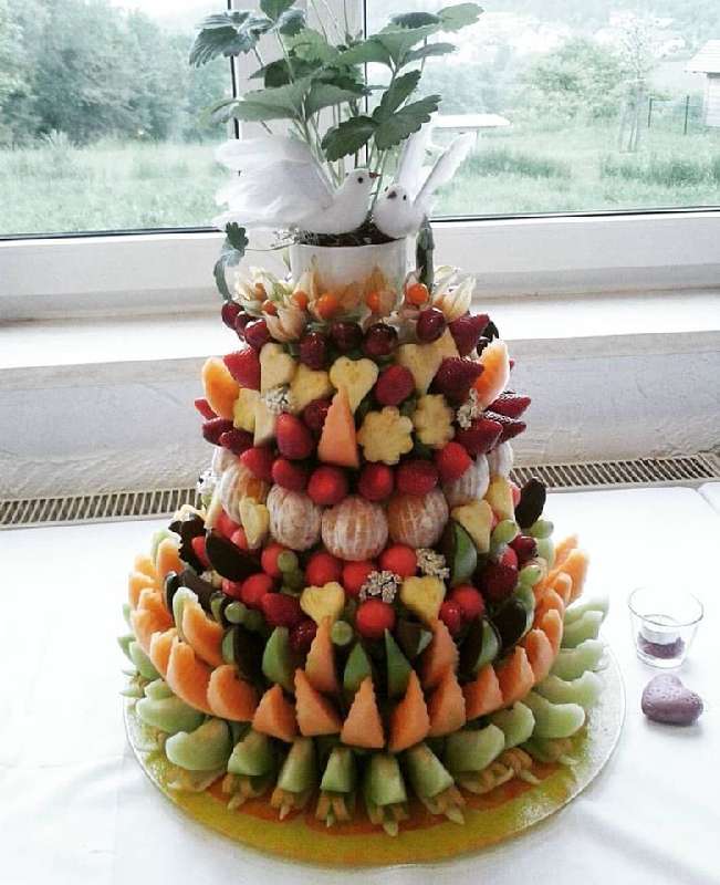 Früchtejubel Obst- und Gemüse-Arrangements
